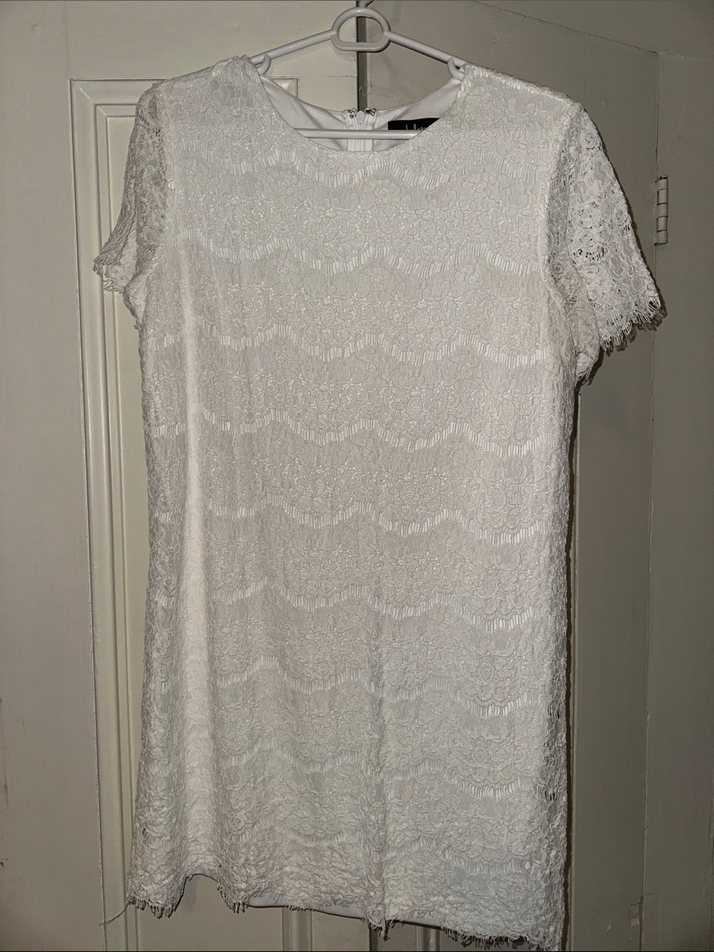Lulu's White Lace Short-Sleeve Shift Mini Dress